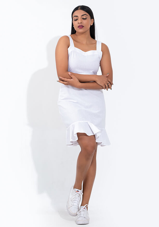 SENORITA SWEET HEART NECK WHITE DRESS